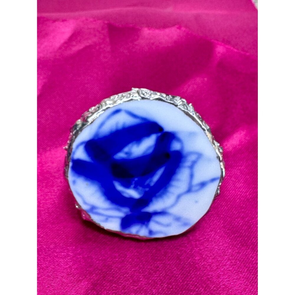 Artisan Silver & Blue Willow China Statement Cocktail Rose Ring Size 9 - Picture 10 of 16